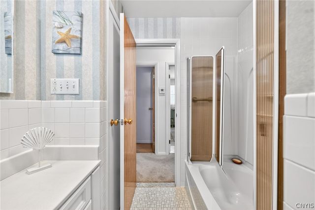 103 Hardcastle Avenue, Whitestown, NY 13492