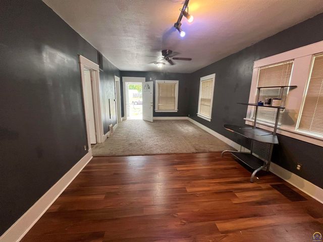 22 S Exchange ST, Emporia, KS 66801