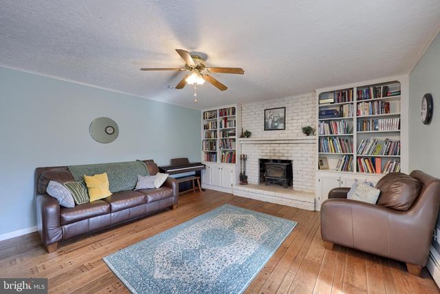 6659 JACKSON DR, Seven Valleys, PA 17360