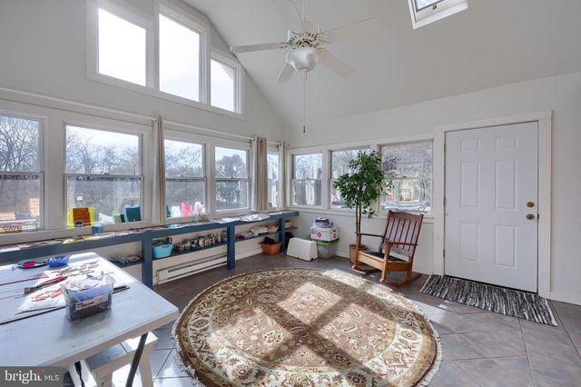 6659 JACKSON DR, Seven Valleys, PA 17360