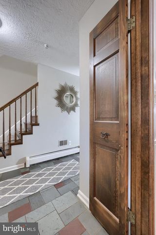 6659 JACKSON DR, Seven Valleys, PA 17360