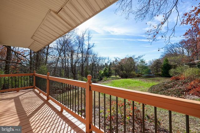 6659 JACKSON DR, Seven Valleys, PA 17360