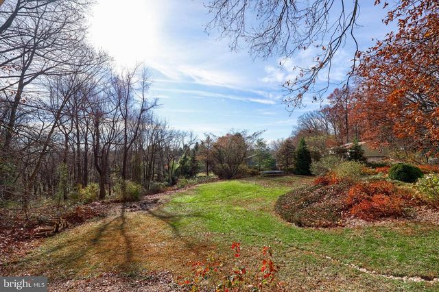 6659 JACKSON DR, Seven Valleys, PA 17360
