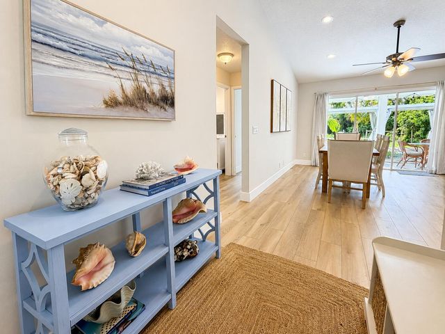 341 Suwanee Avenue, Jupiter, FL 33458
