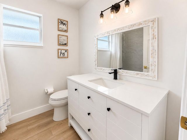 341 Suwanee Avenue, Jupiter, FL 33458