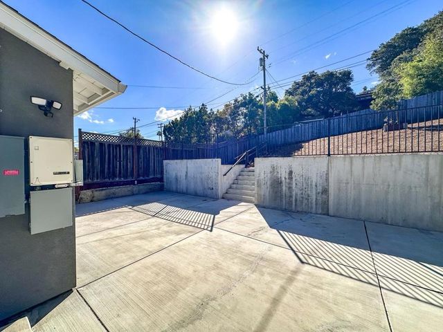 74 Cedar Street, San Carlos, CA 94070