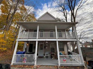10 Crescent Street, Winchester, CT 06098