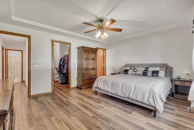 4421 Oak Street, Davenport, IA 52806
