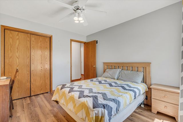 4421 Oak Street, Davenport, IA 52806