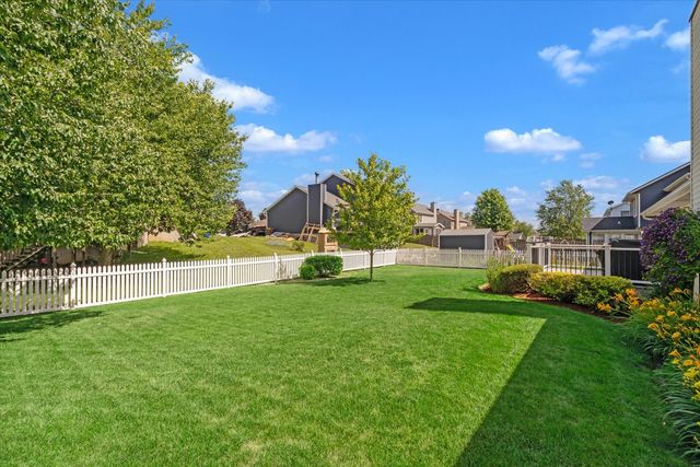 4421 Oak Street, Davenport, IA 52806