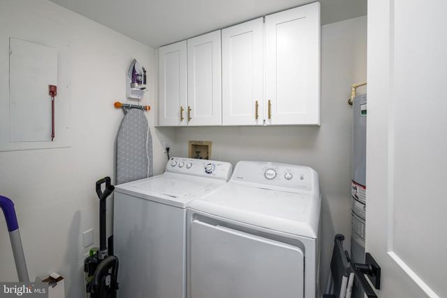 35979 CONDO DR #203B, Rehoboth Beach, DE 19971