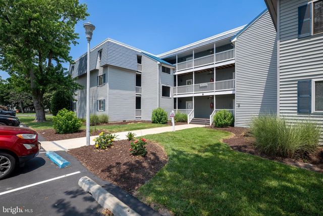 35979 CONDO DR #203B, Rehoboth Beach, DE 19971