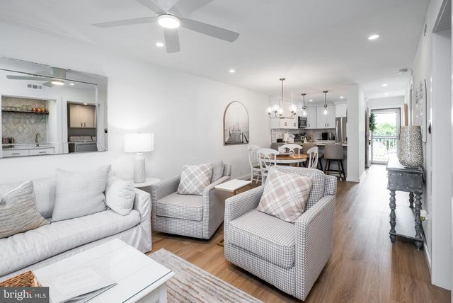 35979 CONDO DR #203B, Rehoboth Beach, DE 19971