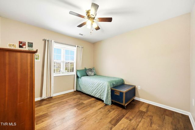 191 Royal Oaks Drive, Jonesborough, TN 37659