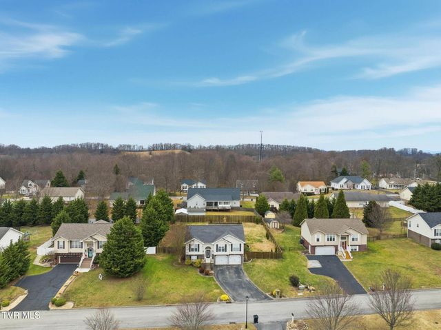 191 Royal Oaks Drive, Jonesborough, TN 37659