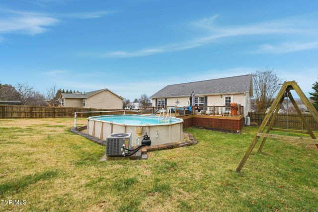 191 Royal Oaks Drive, Jonesborough, TN 37659