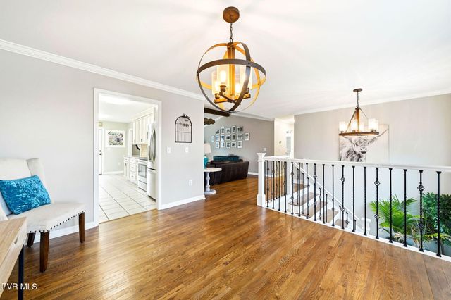 191 Royal Oaks Drive, Jonesborough, TN 37659