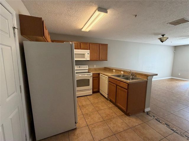 510 INTERLUDE LANE 104, Orlando, FL 32824