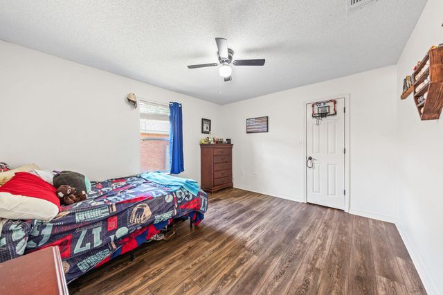 2897 PGA Boulevard, Navarre, FL 32566