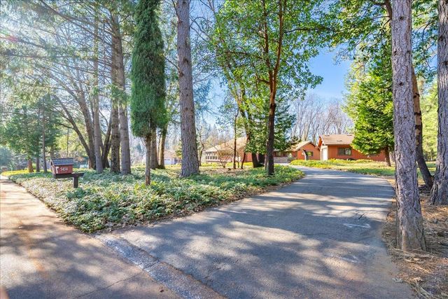 5454 Crestline Dr, Foresthill, CA 95631