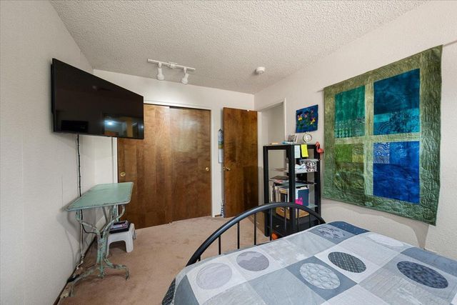 5454 Crestline Dr, Foresthill, CA 95631