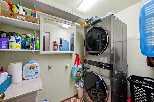 5454 Crestline Dr, Foresthill, CA 95631