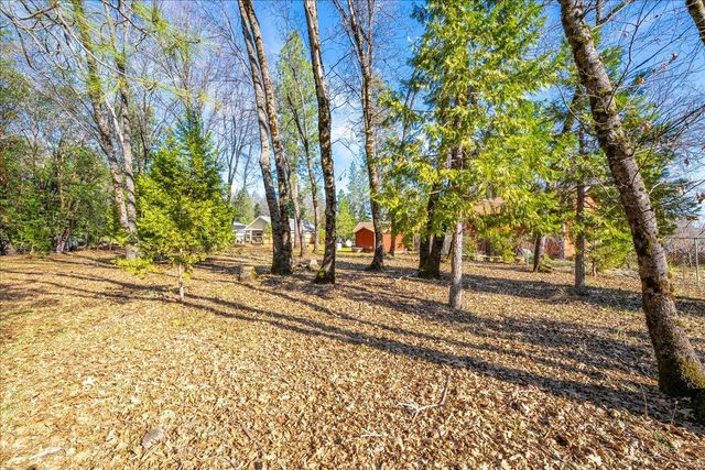 5454 Crestline Dr, Foresthill, CA 95631