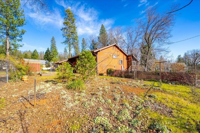 5454 Crestline Dr, Foresthill, CA 95631