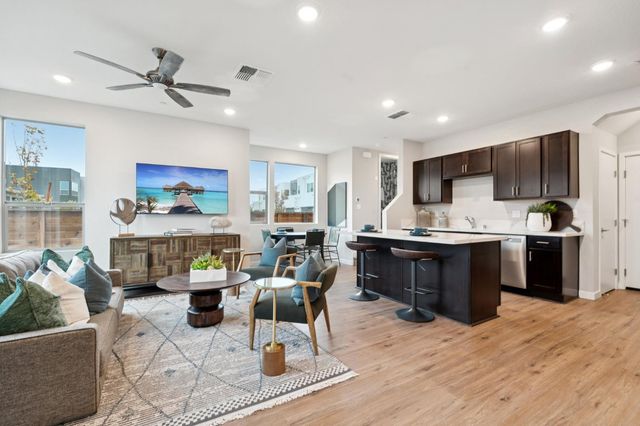 2019 Odin Walk, Sacramento, CA 95835