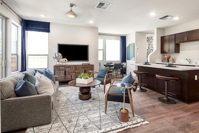 2019 Odin Walk, Sacramento, CA 95835