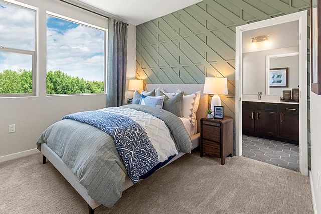 2019 Odin Walk, Sacramento, CA 95835