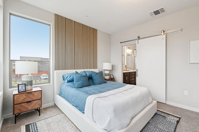 2019 Odin Walk, Sacramento, CA 95835