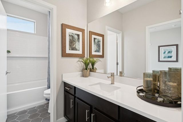 2019 Odin Walk, Sacramento, CA 95835