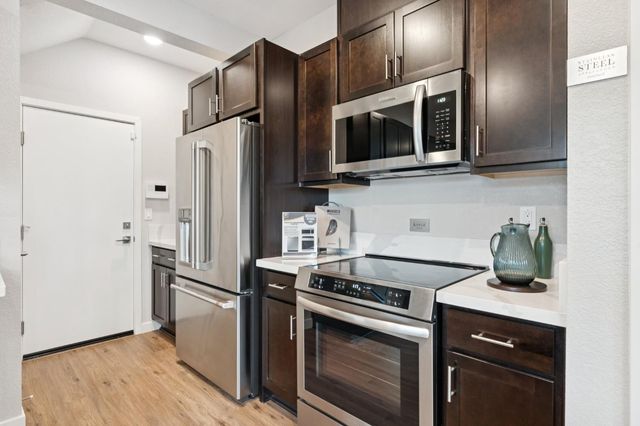 2019 Odin Walk, Sacramento, CA 95835