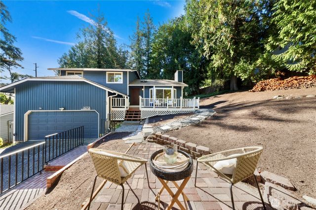 22721 NE 12th Place, Sammamish, WA 98074