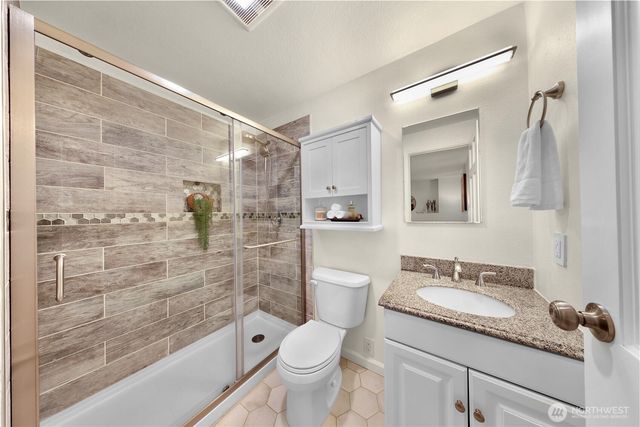 22721 NE 12th Place, Sammamish, WA 98074