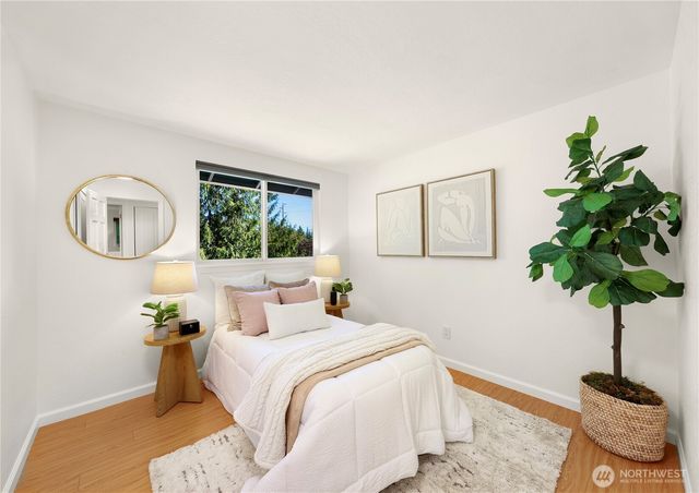 22721 NE 12th Place, Sammamish, WA 98074