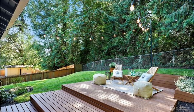 22721 NE 12th Place, Sammamish, WA 98074
