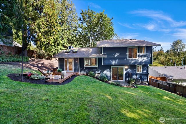 22721 NE 12th Place, Sammamish, WA 98074