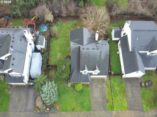 58782 EVERGREEN Loop, St Helens, OR 97051