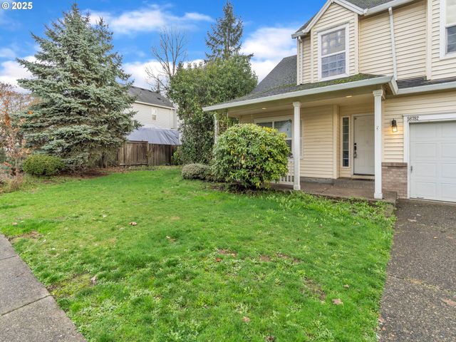 58782 EVERGREEN Loop, St Helens, OR 97051