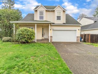 58782 EVERGREEN Loop, St Helens, OR 97051