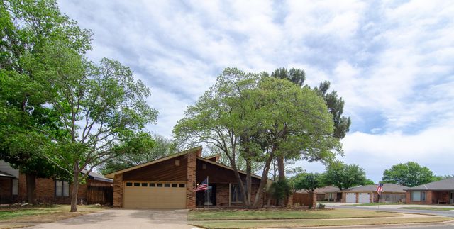 502 N Granby Avenue, Lubbock, TX 79416