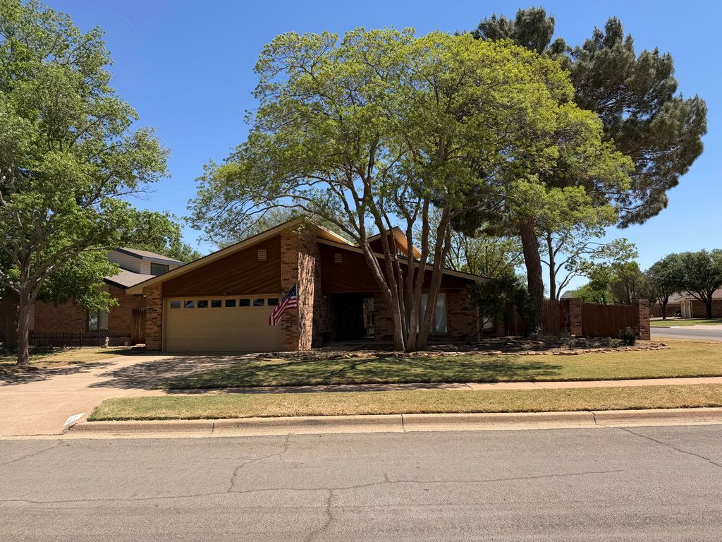 502 N Granby Avenue, Lubbock, TX 79416
