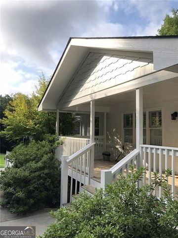 799 Larry Lane, Decatur, GA 30033