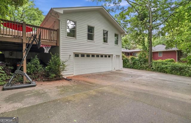 799 Larry Lane, Decatur, GA 30033