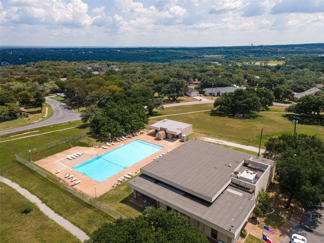 3910 Laramie Trail, Granbury, TX 76048