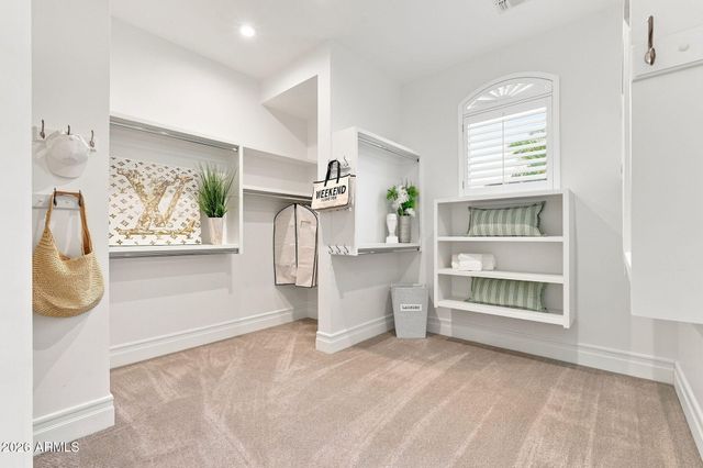 3415 E AQUARIUS Court, Chandler, AZ 85249