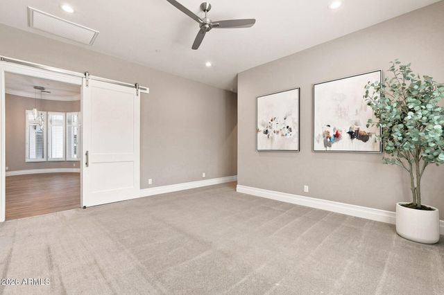 3415 E AQUARIUS Court, Chandler, AZ 85249