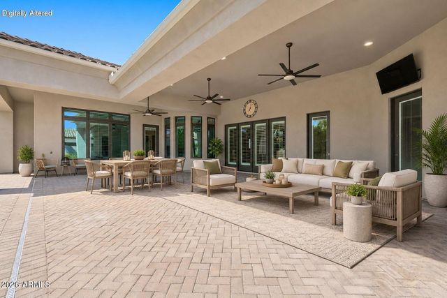 3415 E AQUARIUS Court, Chandler, AZ 85249